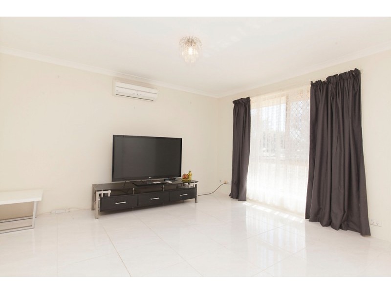 34 Mayflower Close, Port Kennedy WA 6172