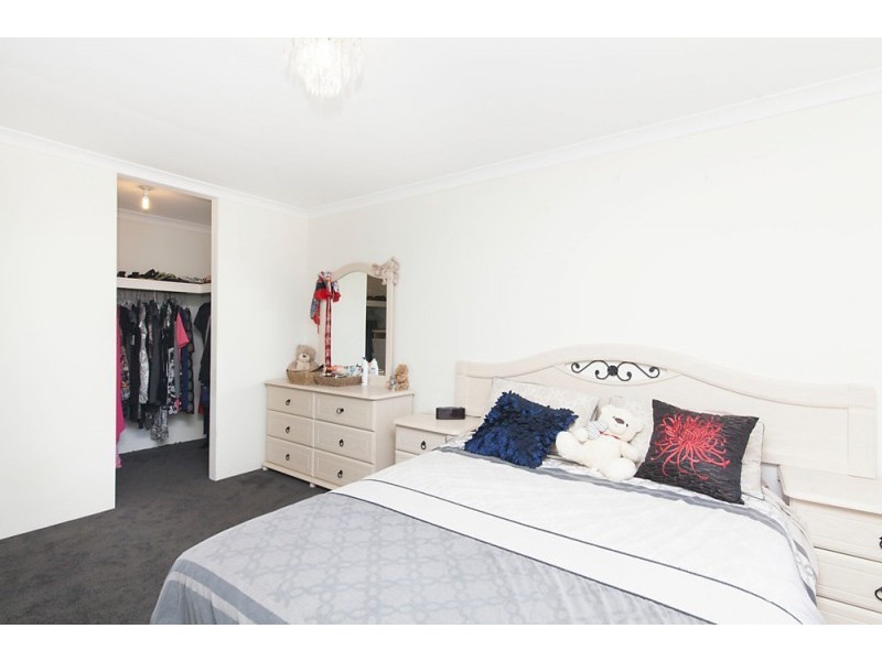 34 Mayflower Close, Port Kennedy WA 6172