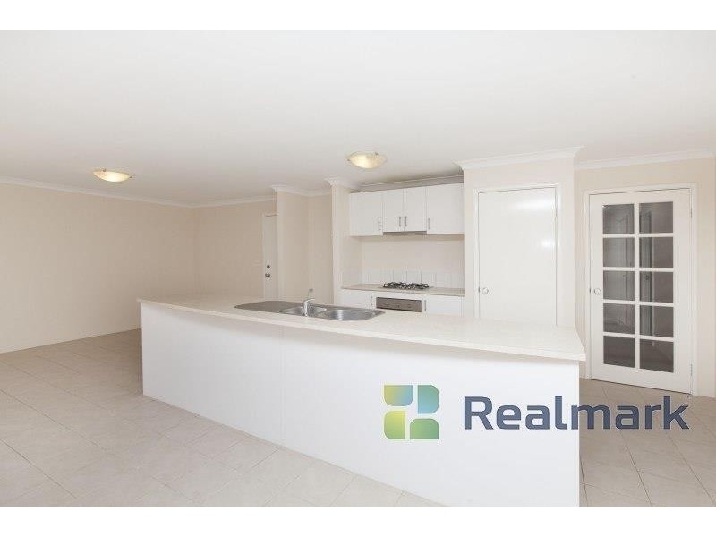 18 Mandalay Bend, Secret Harbour WA 6173