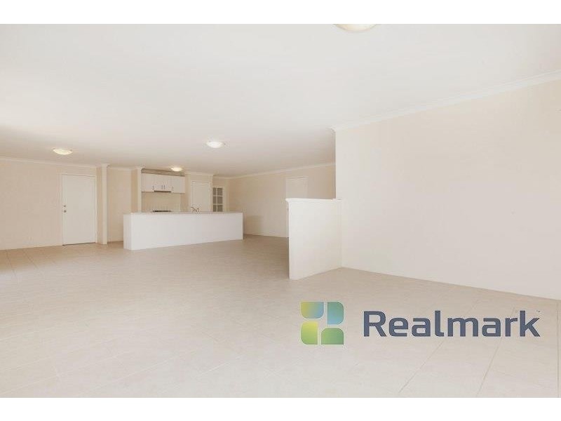 18 Mandalay Bend, Secret Harbour WA 6173