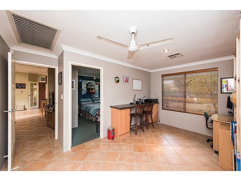 7 Mikonos Mews, Secret Harbour WA 6173