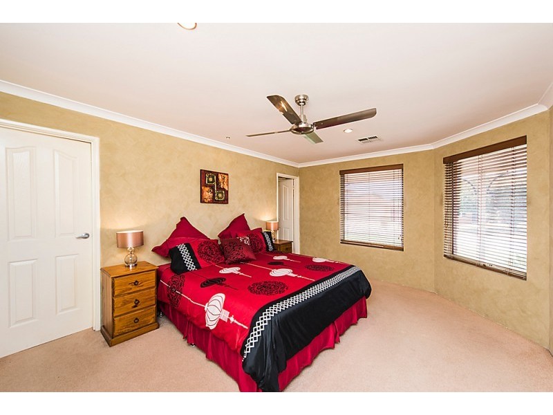 7 Mikonos Mews, Secret Harbour WA 6173