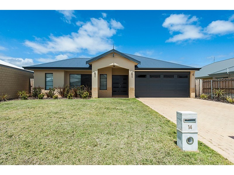 14 Breynia Link, Halls Head WA 6210