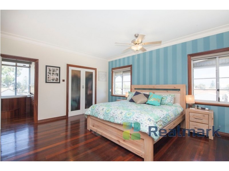 4 Bluefin Drive, Golden Bay WA 6174