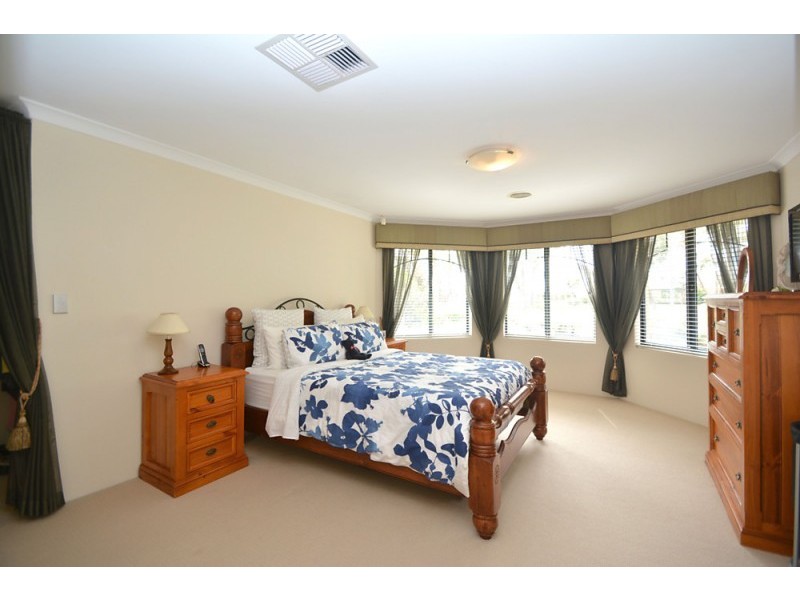 20 Miltona Drive, Secret Harbour WA 6173