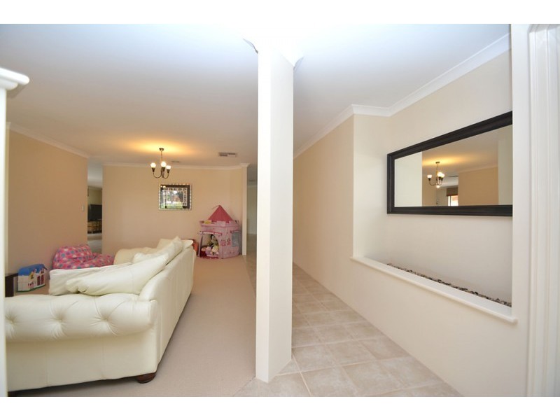 20 Miltona Drive, Secret Harbour WA 6173