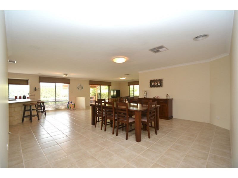 20 Miltona Drive, Secret Harbour WA 6173