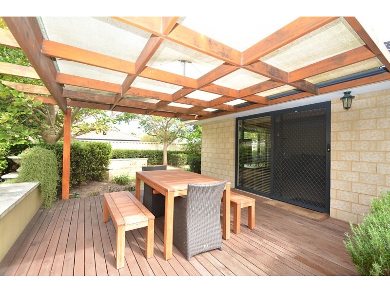 20 Miltona Drive, Secret Harbour WA 6173