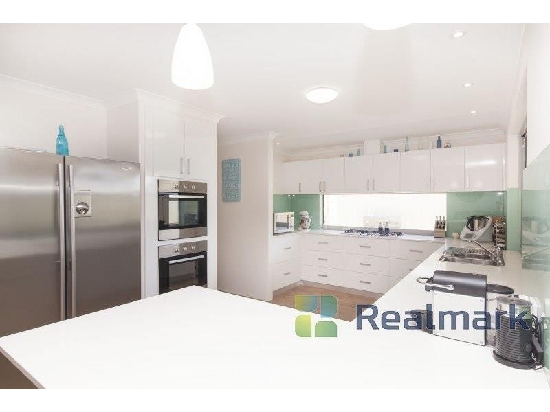 12 Seaview Drive, Singleton WA 6175