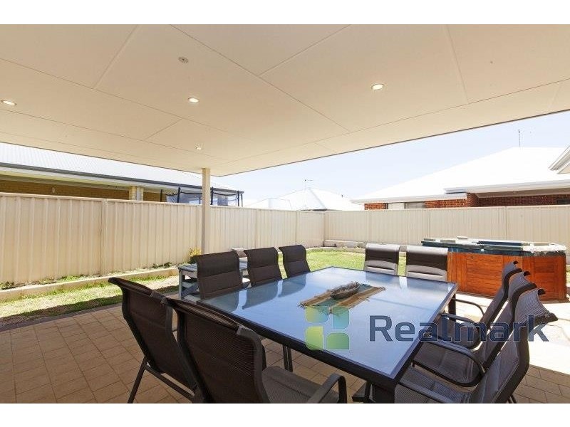 12 Seaview Drive, Singleton WA 6175