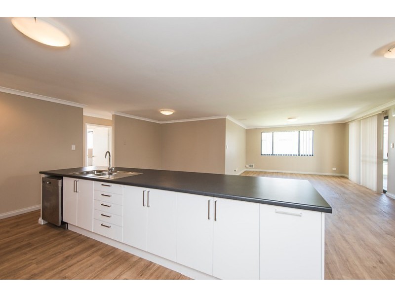 13 Mandalay Bend, Secret Harbour WA 6173