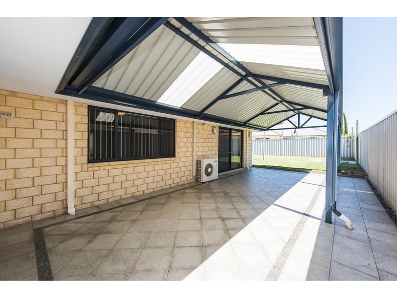 13 Mandalay Bend, Secret Harbour WA 6173