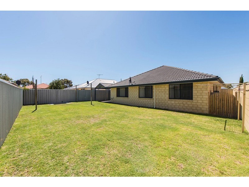 13 Mandalay Bend, Secret Harbour WA 6173