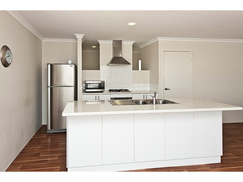 132 Tangadee Road, Golden Bay WA 6174