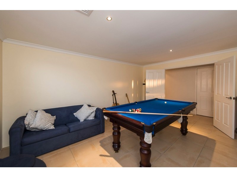 9 Wombarra Street, Secret Harbour WA 6173