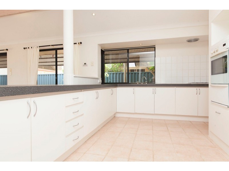 36 Secret Harbour Blvd, Secret Harbour WA 6173