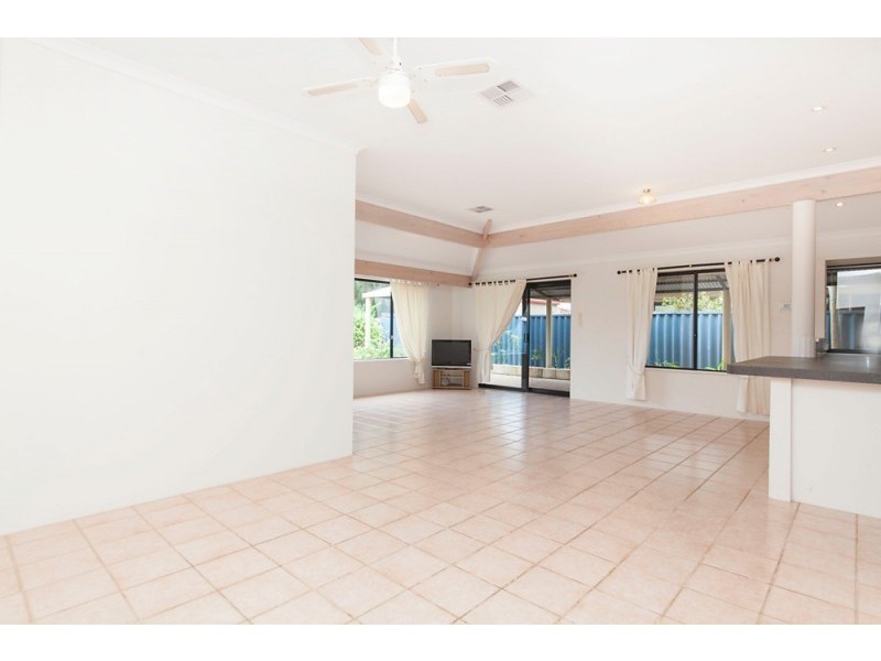 36 Secret Harbour Blvd, Secret Harbour WA 6173