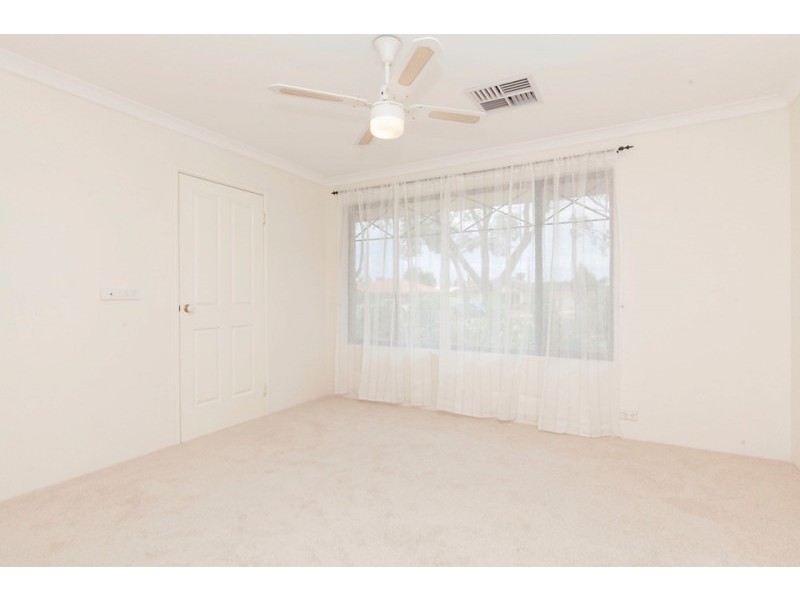 36 Secret Harbour Blvd, Secret Harbour WA 6173