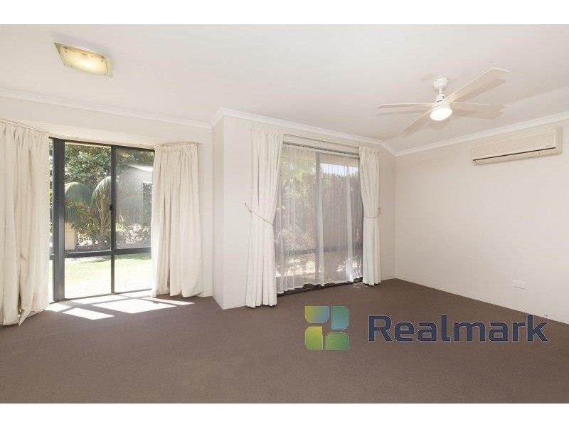 14 Rosebay Grove, Singleton WA 6175