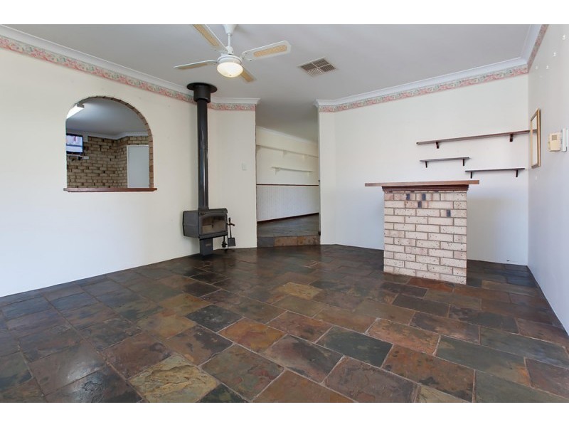 3 Caffra close, Warnbro WA 6169