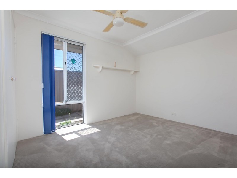 3 Caffra close, Warnbro WA 6169