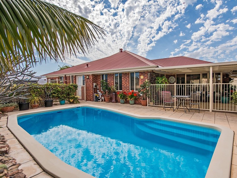 14 Porto Santo Green, Secret Harbour WA 6173