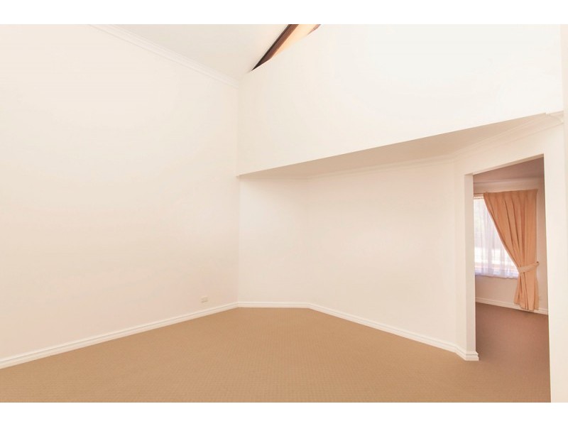 4 La Spezia Drive, Secret Harbour WA 6173