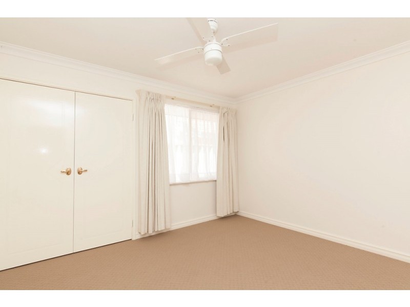 4 La Spezia Drive, Secret Harbour WA 6173