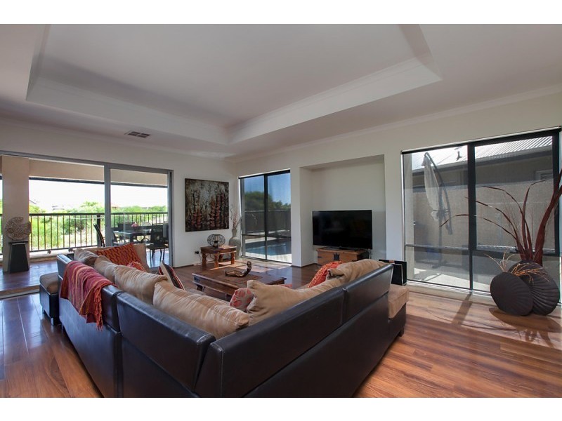 9 Broulee Lane, Secret Harbour WA 6173