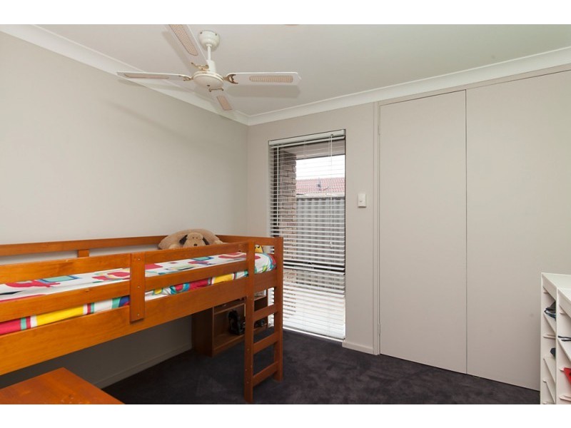 3 Hubbard Place, Safety Bay WA 6169