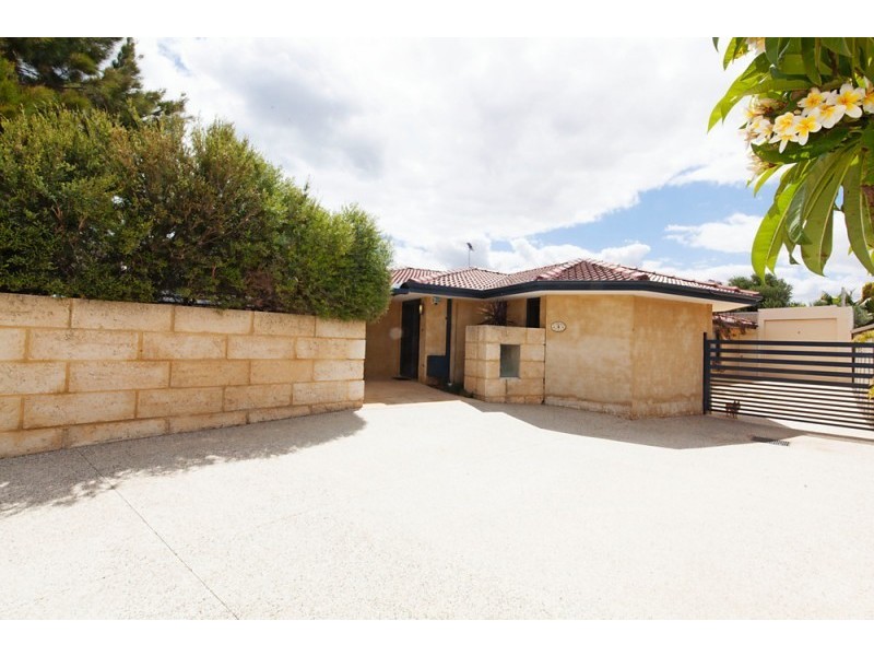 3 Hubbard Place, Safety Bay WA 6169