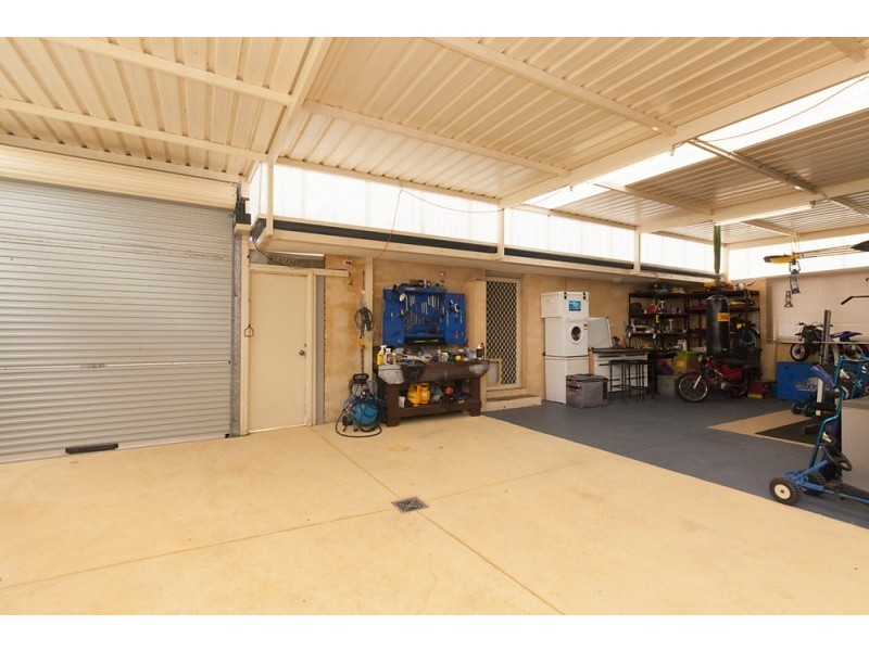 3 Hubbard Place, Safety Bay WA 6169