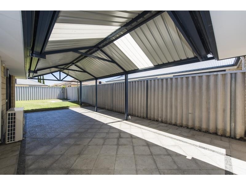 13 Mandalay Bend, Secret Harbour WA 6173