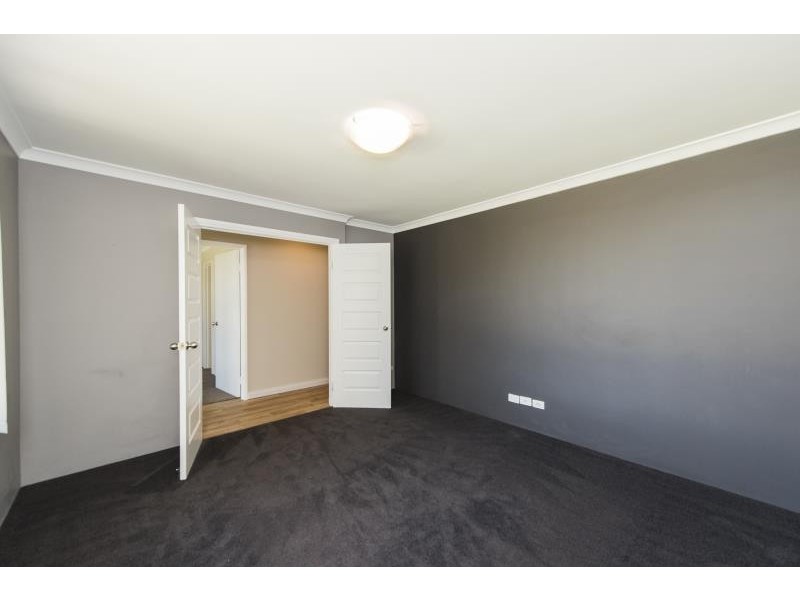 13 Mandalay Bend, Secret Harbour WA 6173