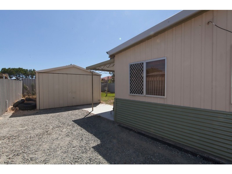 14 Marlin Way, Golden Bay WA 6174