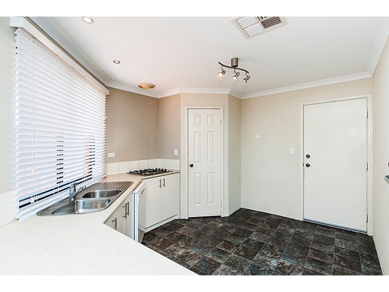 4 Claiborne Road, Secret Harbour WA 6173