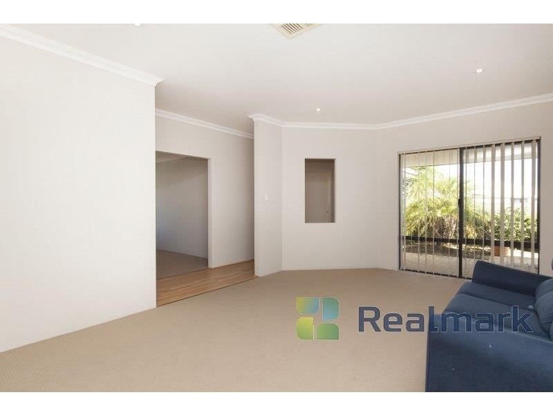 16 Beacon Way, Singleton WA 6175