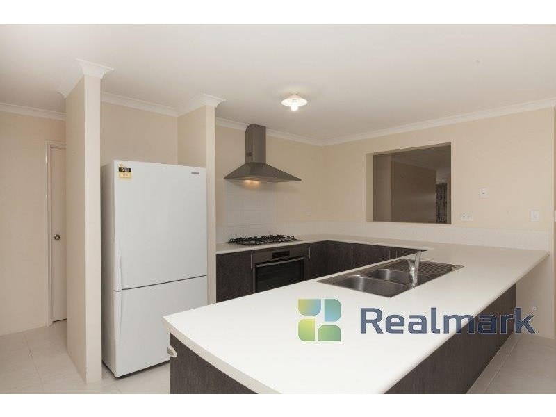 11 Lacrosse Vista, Secret Harbour WA 6173