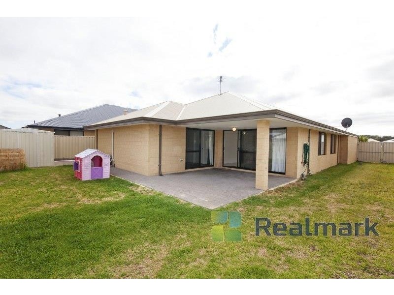 11 Lacrosse Vista, Secret Harbour WA 6173