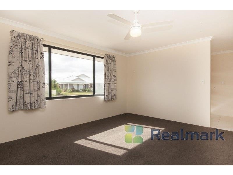 11 Lacrosse Vista, Secret Harbour WA 6173