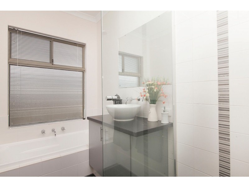 77 Learmouth Turn, Byford WA 6122