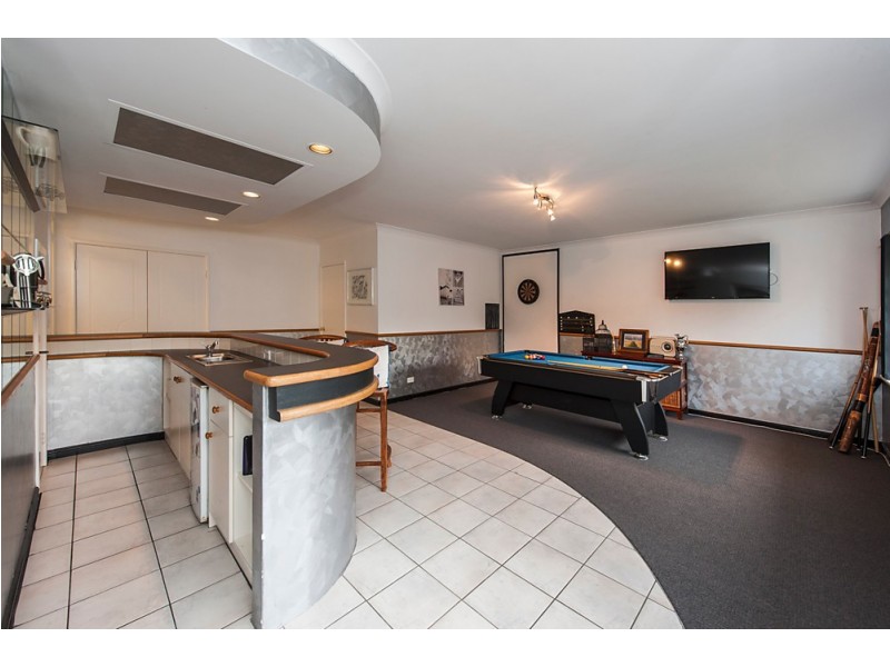 4 Forrester Road, Safety Bay WA 6169