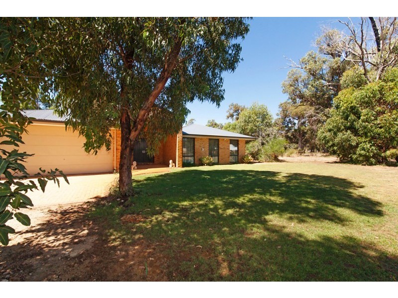 27 Peelfold Glen, Golden Bay WA 6174