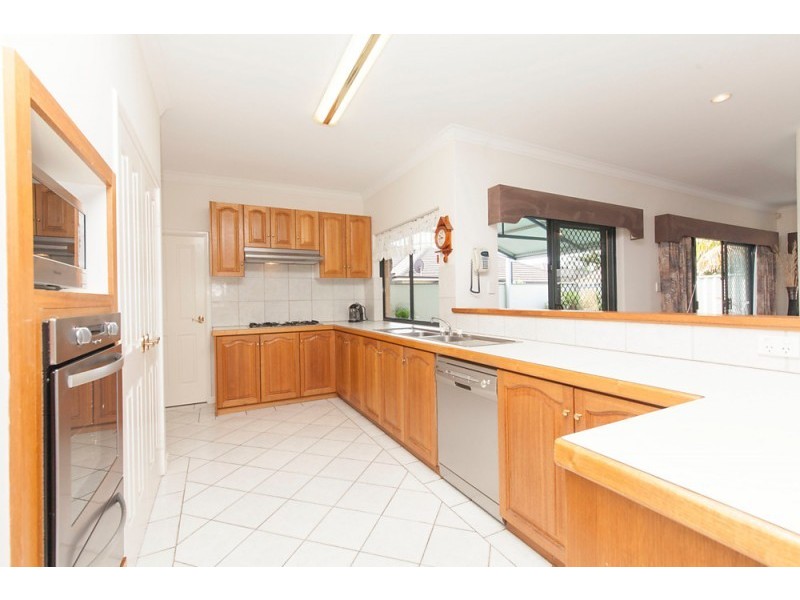 3 Anzio Court, Secret Harbour WA 6173