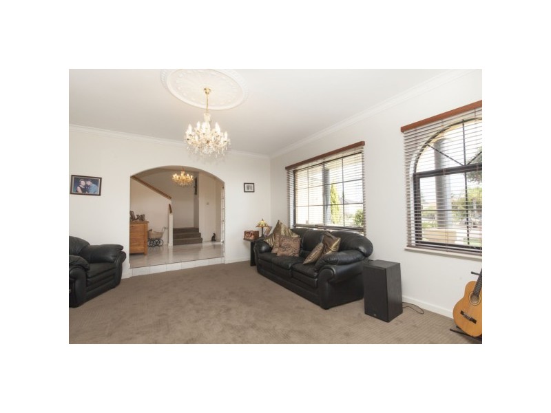 3 Anzio Court, Secret Harbour WA 6173