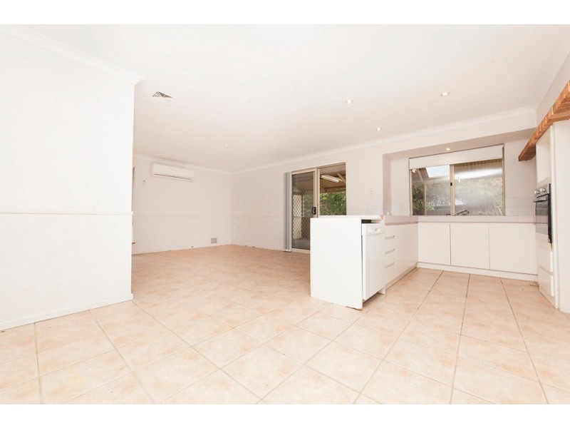 4 Wenn Road, Singleton WA 6175