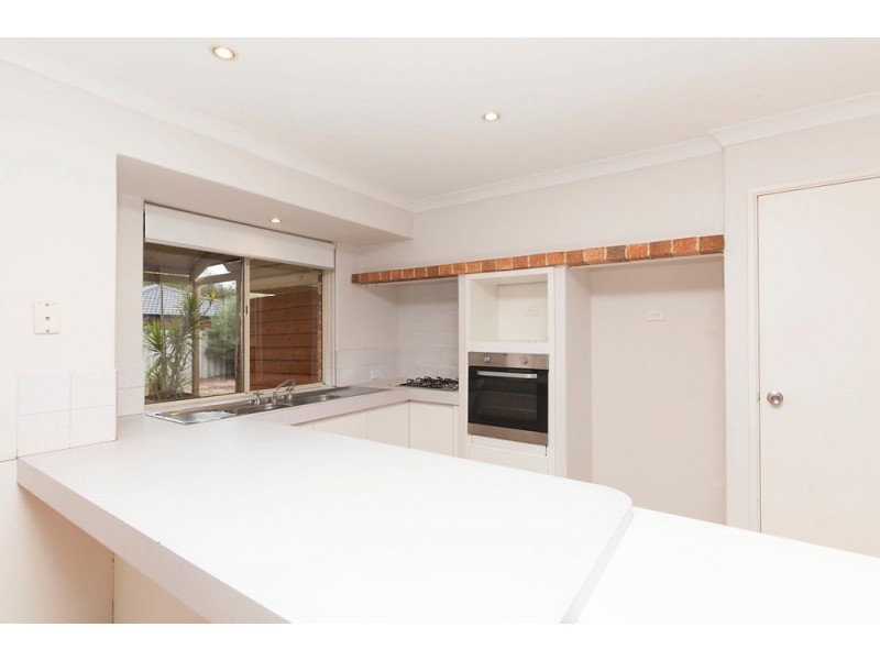 4 Wenn Road, Singleton WA 6175