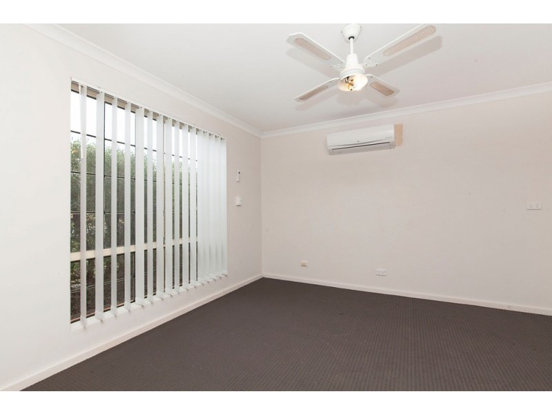 4 Wenn Road, Singleton WA 6175