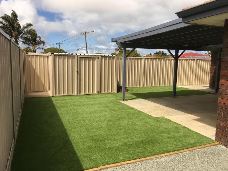 68 Willmott Drive, Cooloongup WA 6168