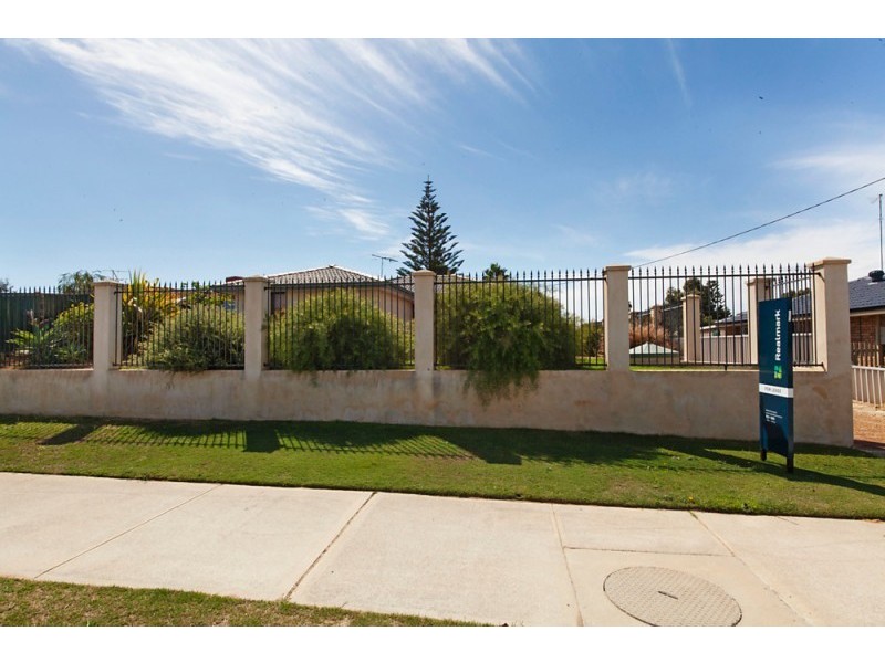 25 Crystaluna Drive, Golden Bay WA 6174